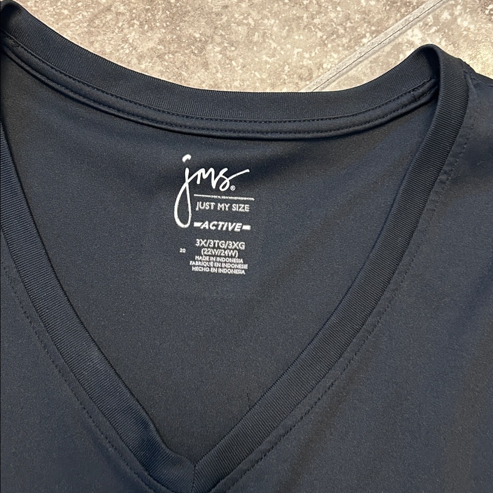 Just My Size Black V-Neck Short Sleeve Tee - Picture 2 of 4